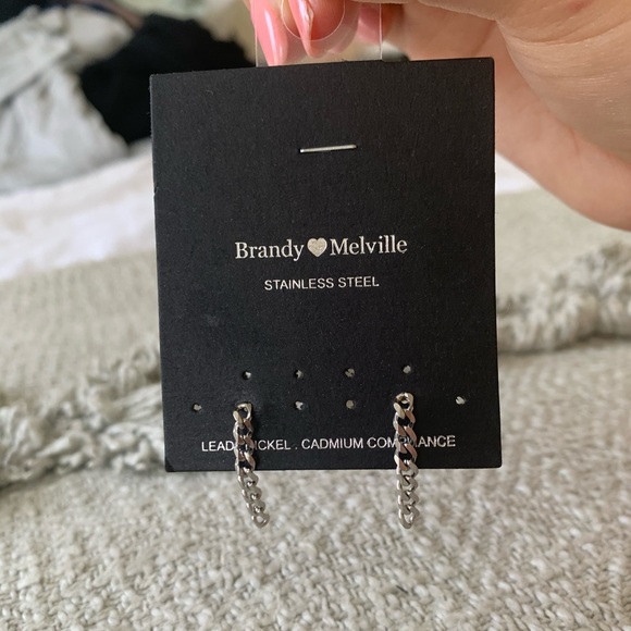 Brandy Melville Jewelry - Brandy Melville Mini Silver Chain Drop Earrings